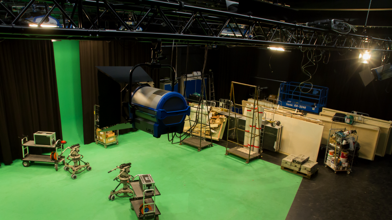New Arri film production lights in Roihupelto Studios and on Aalto Takeout